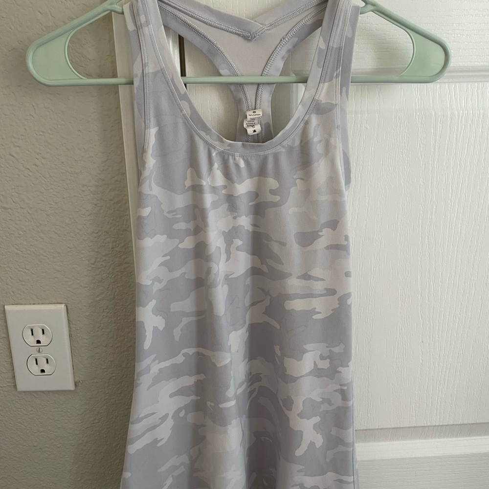 Lululemon tank, white camo, size 4